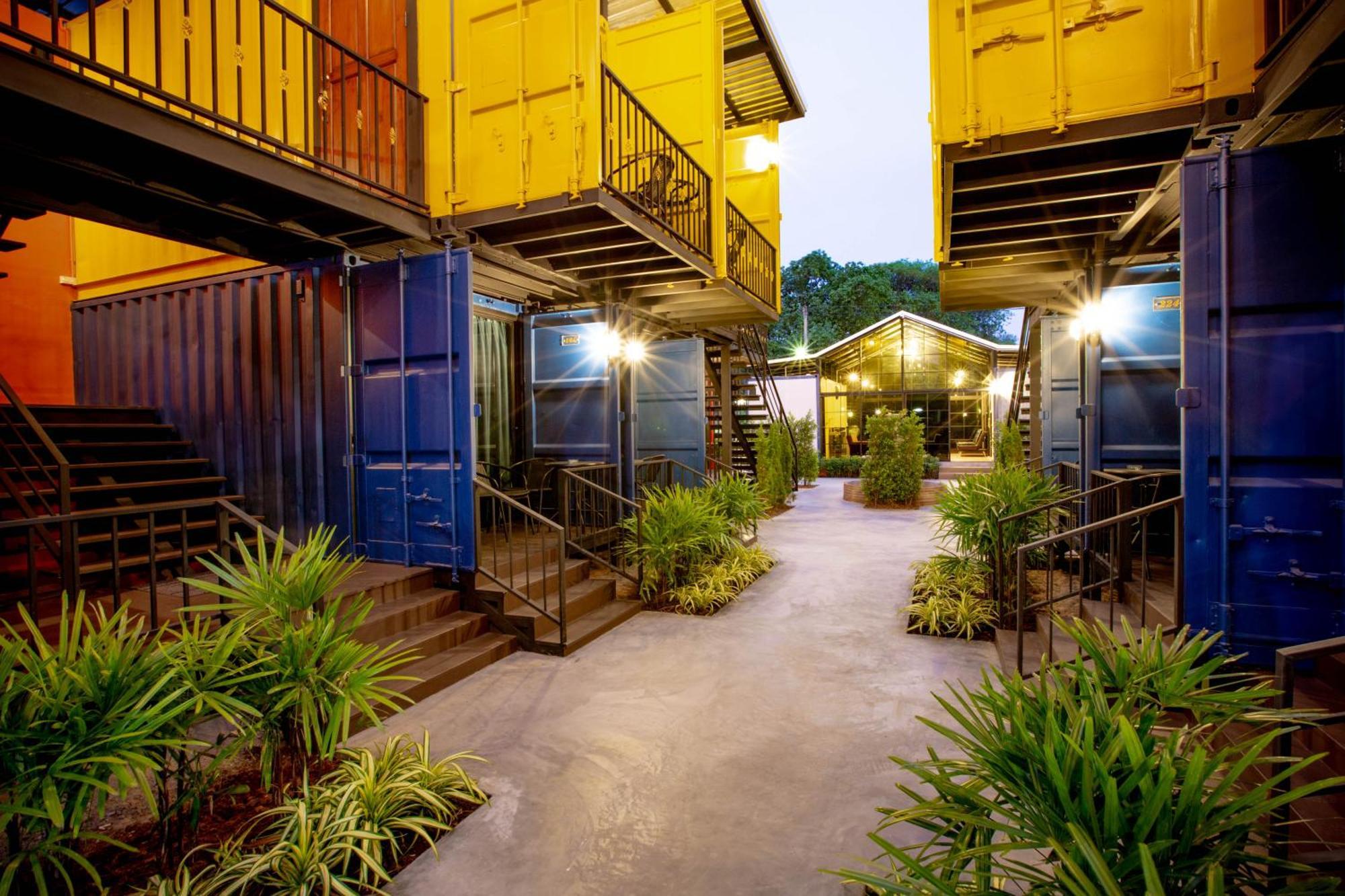 Tuscany Land Resort Donmuang Bangkok Exterior photo