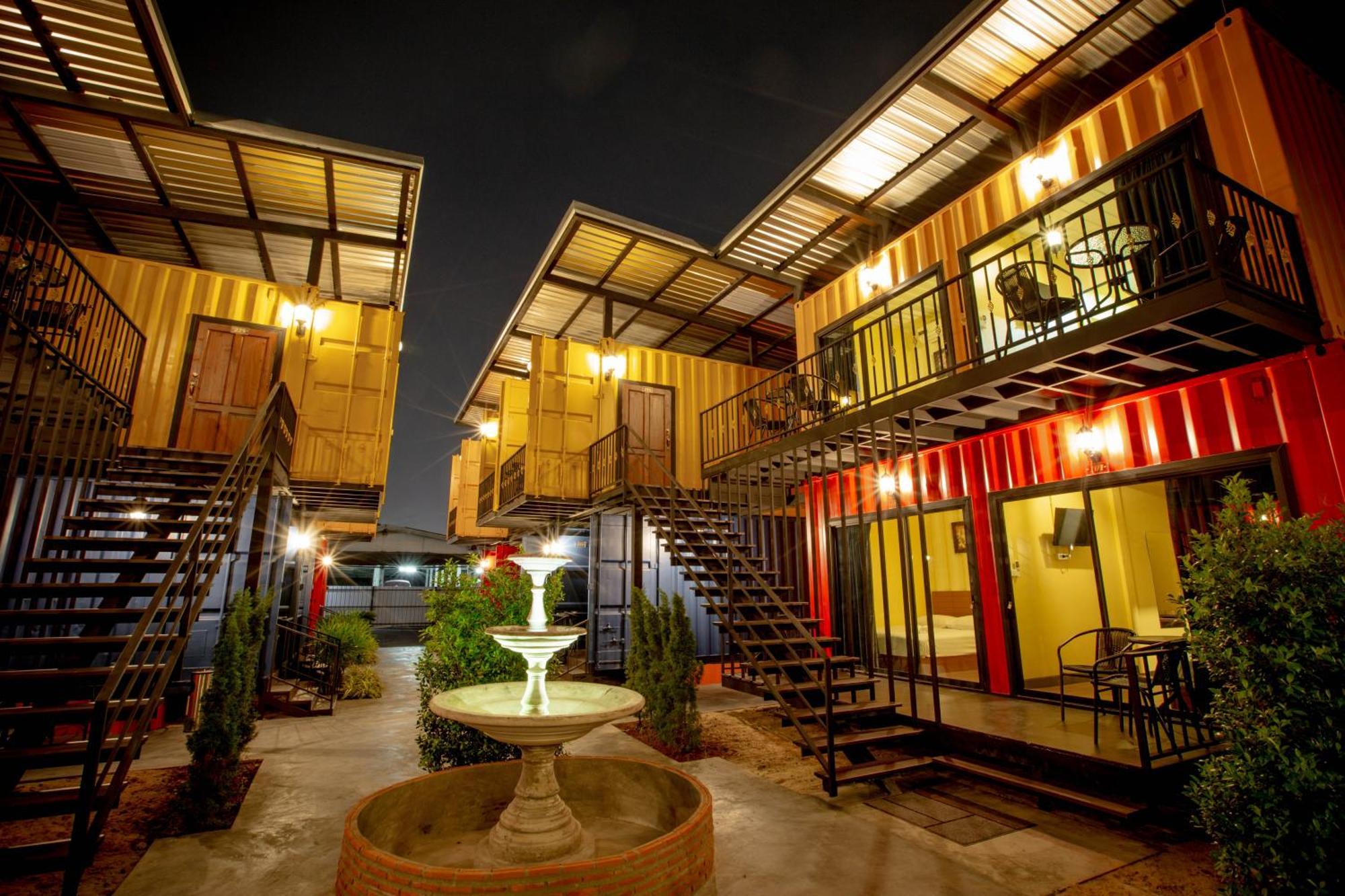 Tuscany Land Resort Donmuang Bangkok Exterior photo
